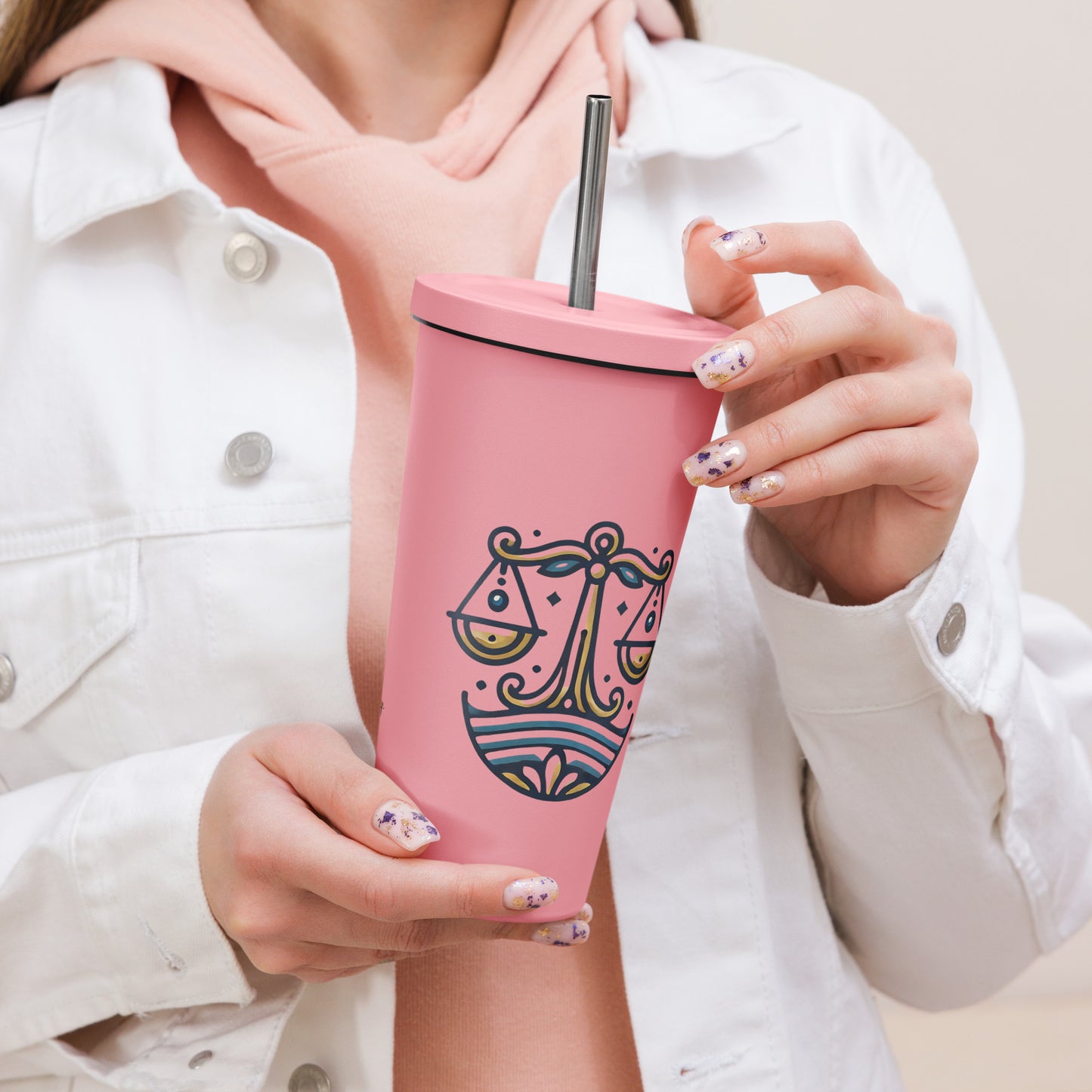 Libra Insulated tumbler with a straw